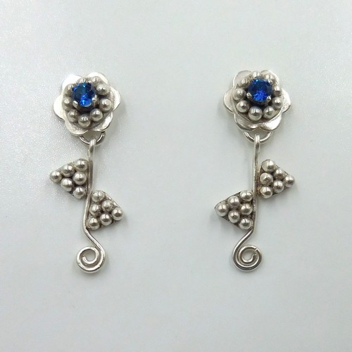 Click to view detail for DKC-2119 Earrings, Blue Zircon & SS $98